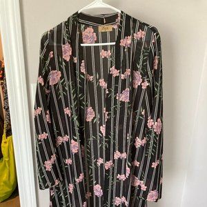 Long lightweight duster